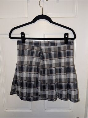 *MOVING SALE* NWT Nova vintage plaid skirt